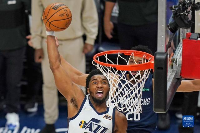 英媒：阿莫林在向曼联施压，要求续约马奎尔一年